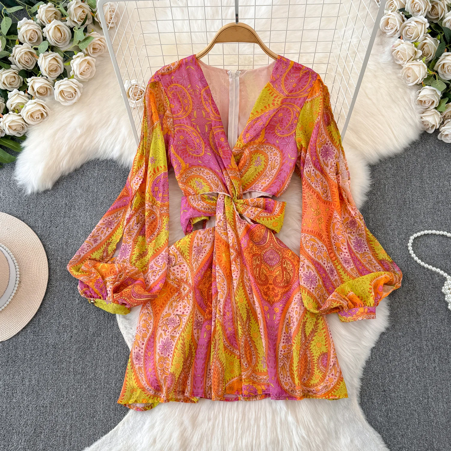Customized Korean Retro Style Lantern Long Sleeved V-neck Waistband Short  Printed A-line Dress for Women| Alibaba.com
