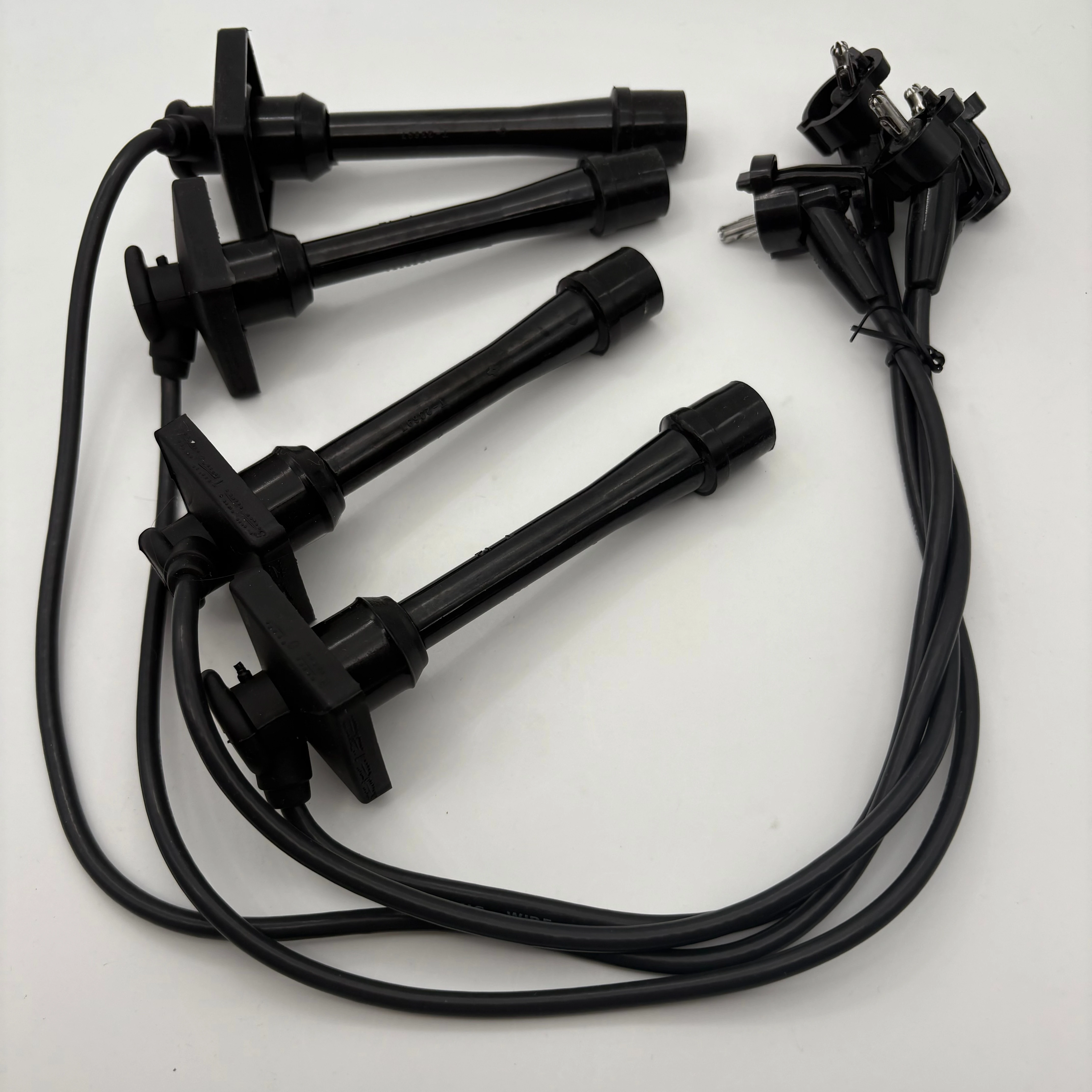 Engine Spark Plug Ignition Wire 1903720020 for Toyota Solara Camry Sienna Ignition Cables 19037-20011