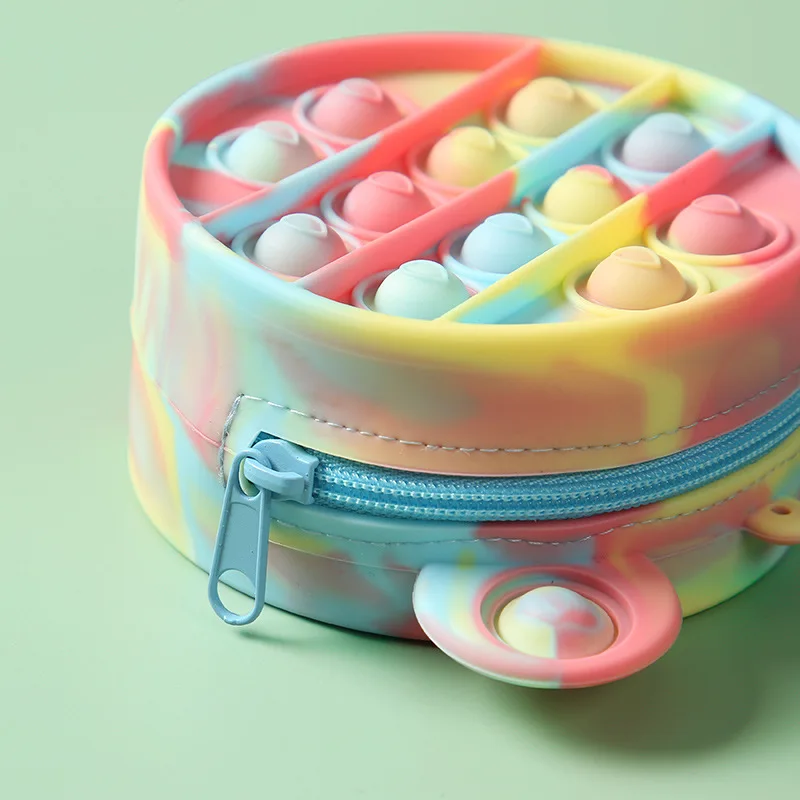 Оптовая продажа Мультяшные миниатюрные детские сумки TikTok Силиконовый круглый кошелек для монет