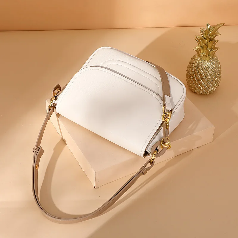 Korean Style Shoulder Bag Trendy Small Square Leather Bag Pure Color