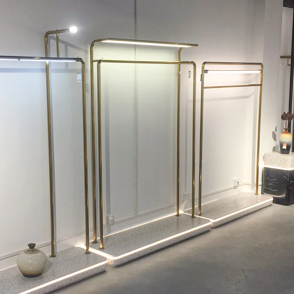 Floorstanding Store Interior Design Decoration Fittings Gold