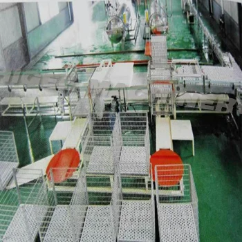 La cadena de producción conservada automática de la caballa de los pescados atún conservó la línea de aislamiento de relleno de la máquina de los pescados