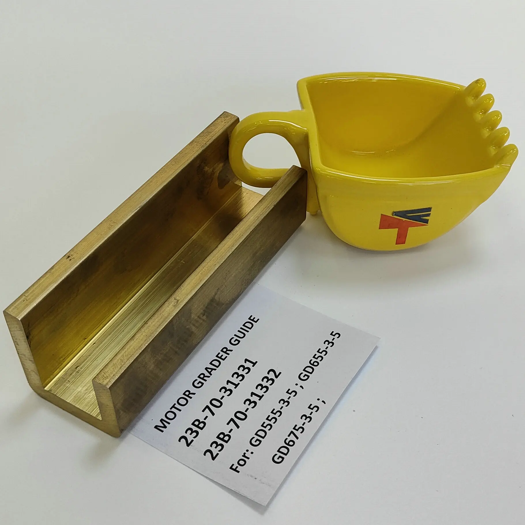 Guide Rail 23B-70-31331 23B-70-31332 for Motor Grader  GD675-3 GD505 GD511 GD605 GD705 Grader Accessories