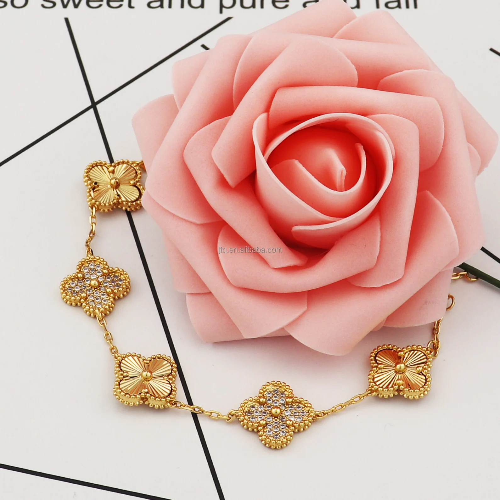 Hot Sale Fashion Brand Zirconia Bracelets For Women Jewelry Clover