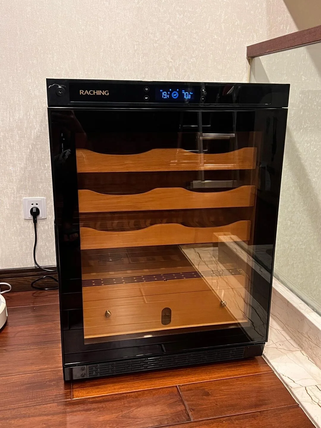 Raching C150A Small Cigar Humidor Spanish Cedar Cigar Humidors for Home or Cigar Lounge