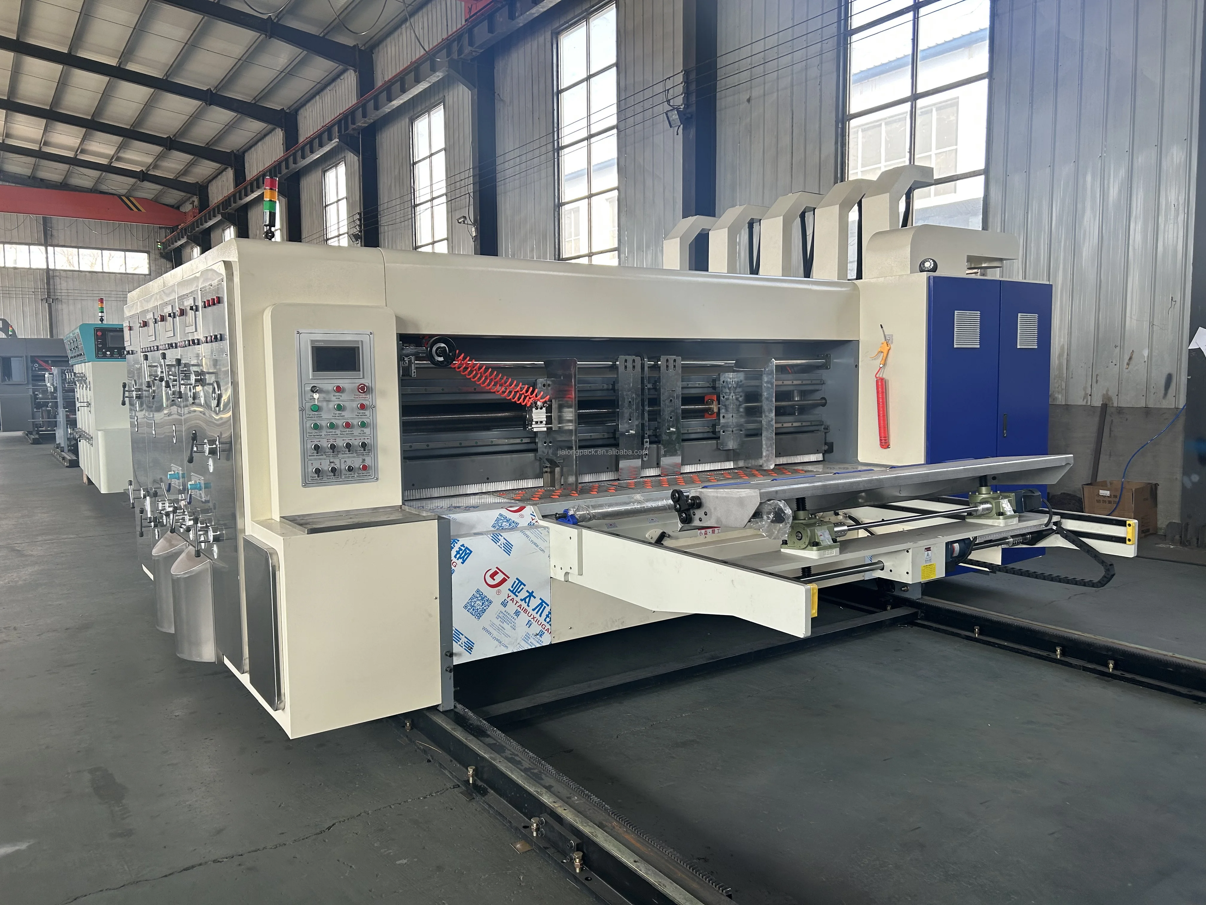 Auto Corrugated Cardboard Box Printing Slotting Die Cutting Machinery Flexo Printer Machine for Corrugated Cardboard