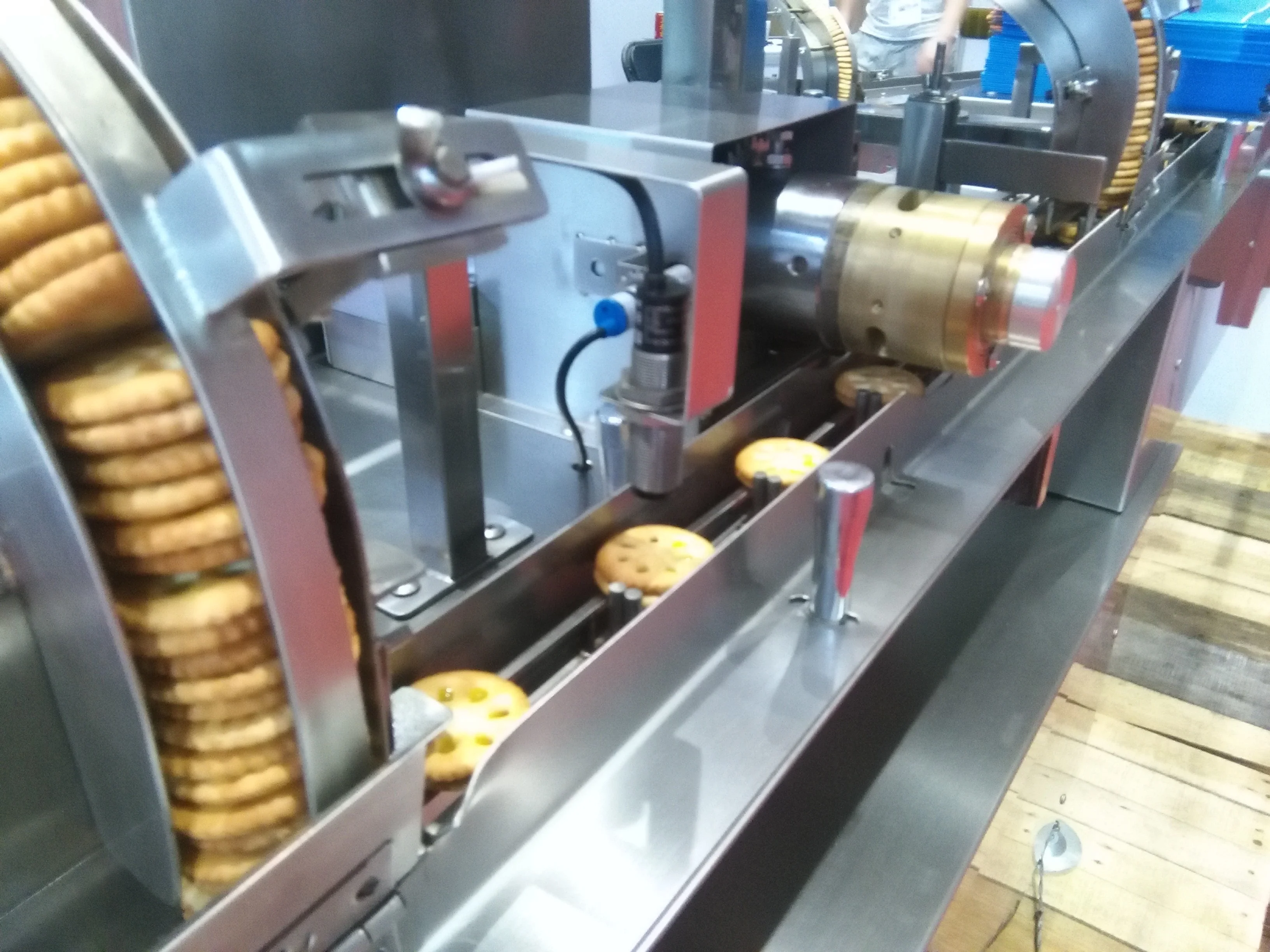 Новая заводская цена, твердая и мягкая линия по производству печенья