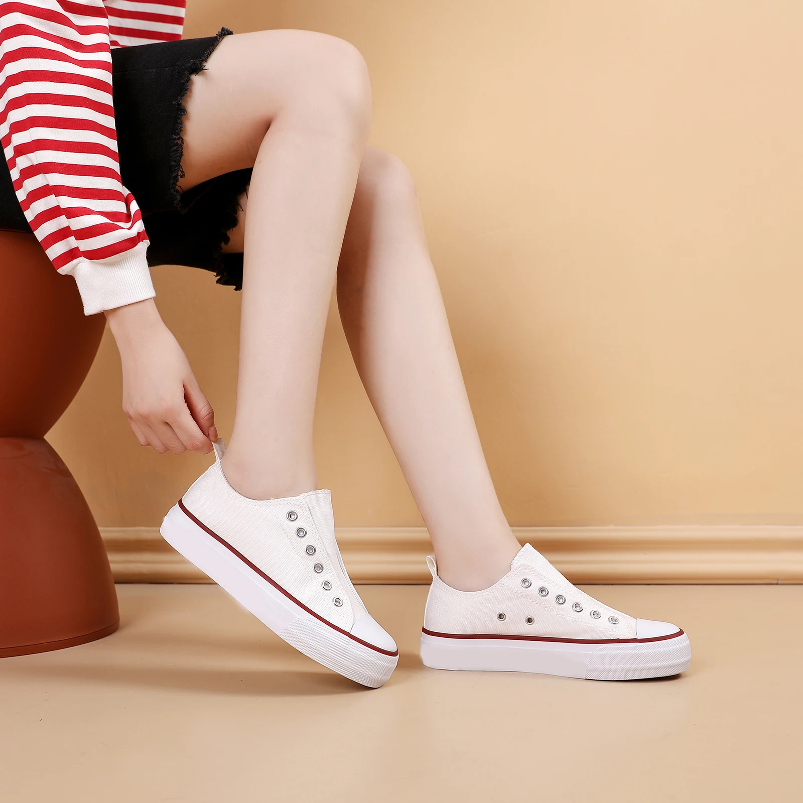 Casual Sneaker Womens White Canvas Slip On Sneakers Wholesale