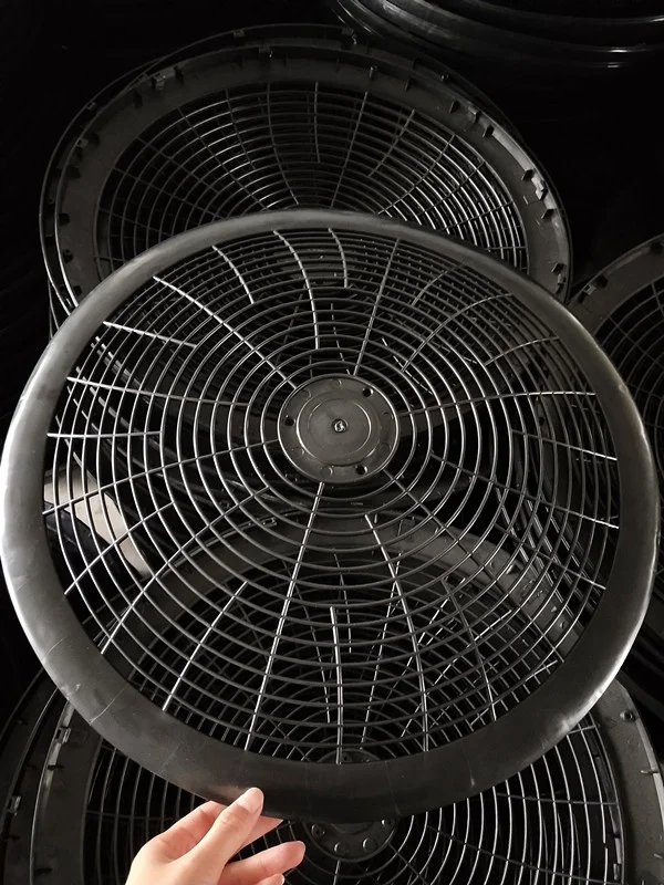 AC Power Source Fan New Stand Fan 5 Blade 18inch with Plastic Grill