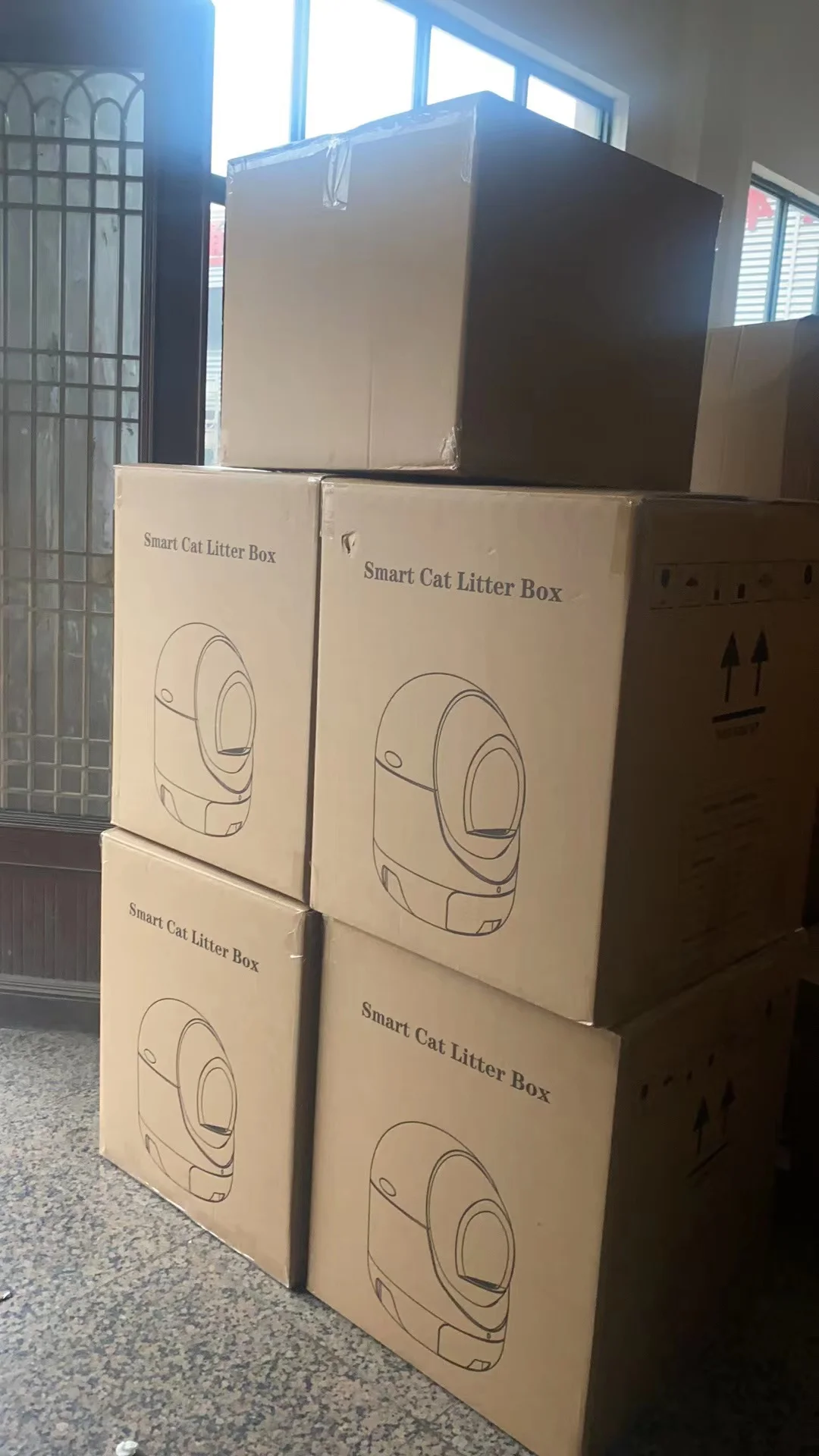 Wholesale Large Automatic Self Cleaning Electric Cat Litter Boxes Low