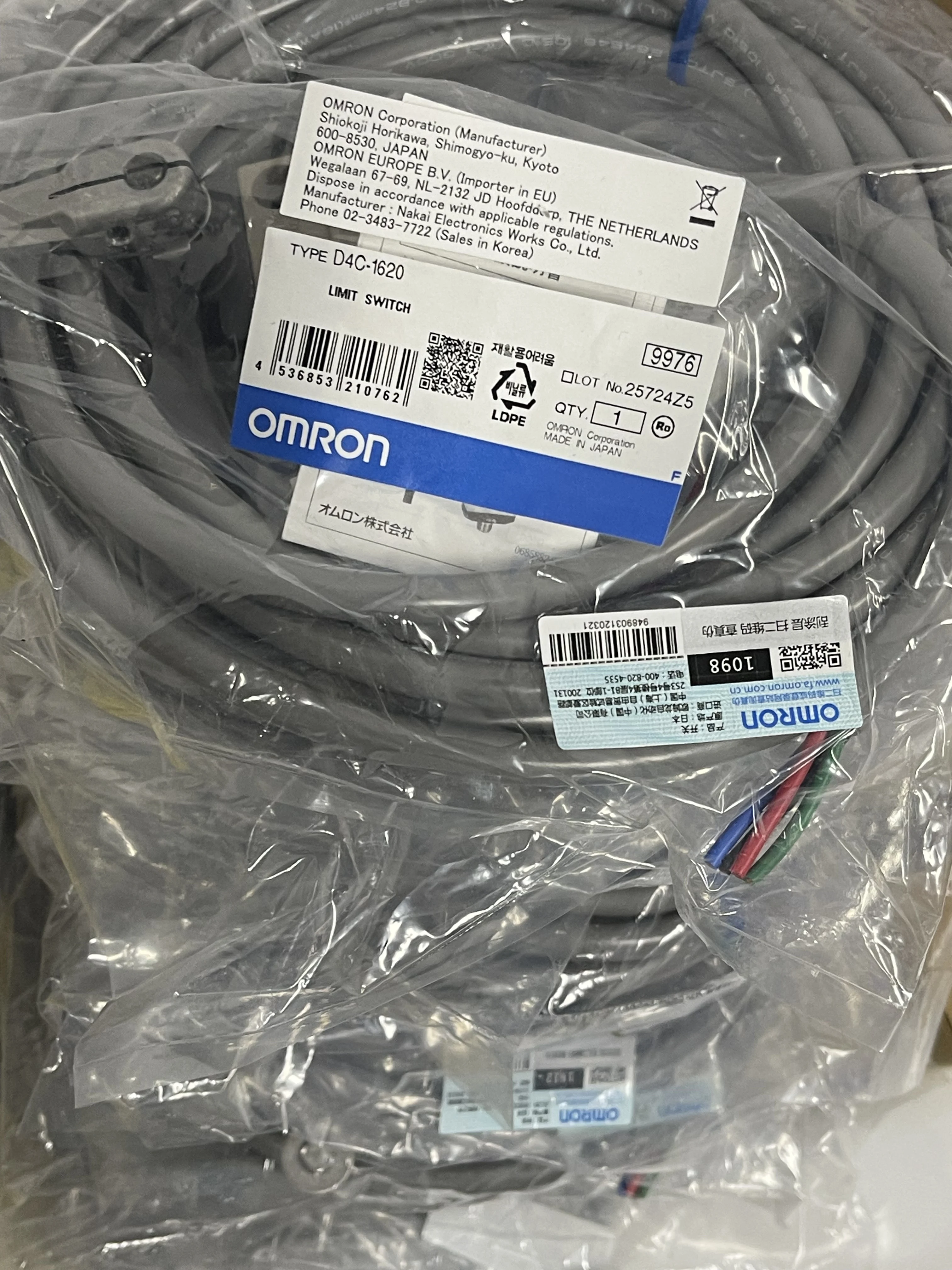 Omron Limit Switch D4C-1620 Omron Limit Switch D4C-1620