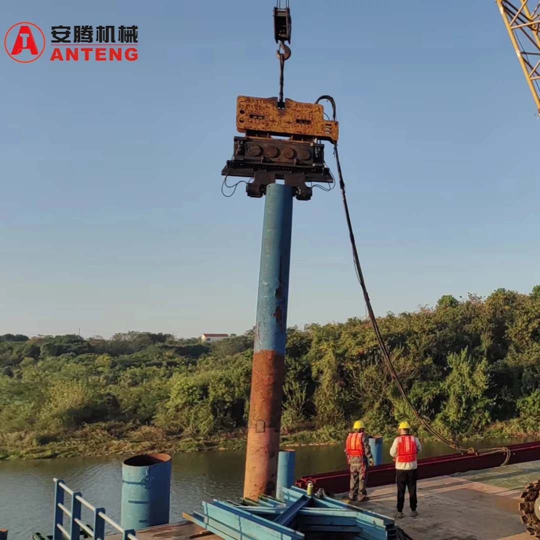 Hydraulic Drilling Rig Usage Pipe Tube Sheet Pile driver Extracting steel pipe pile