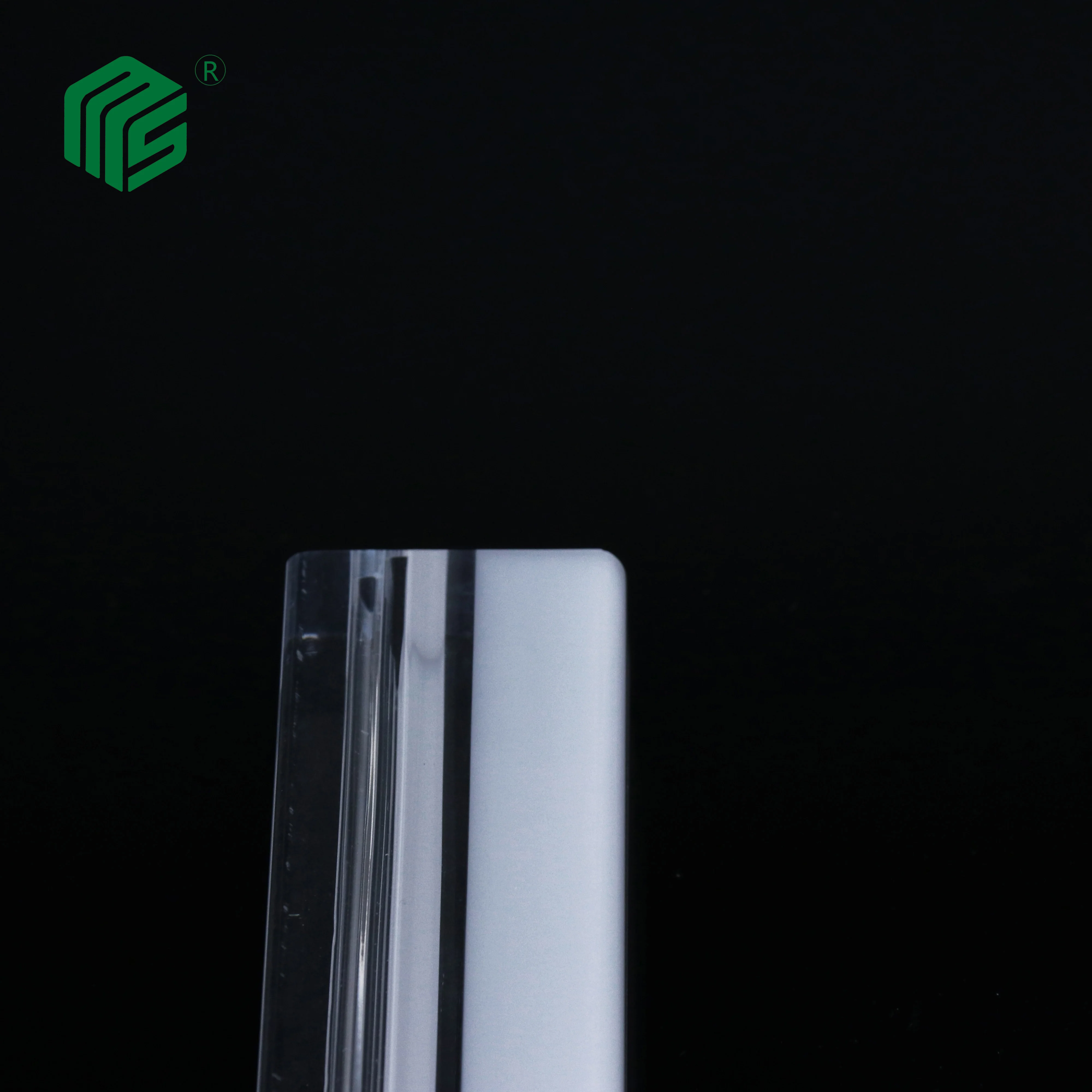 Good Quality Led Light Diffuser Optical clear and Milky PMMA Acrylic Large Linear Lenses
