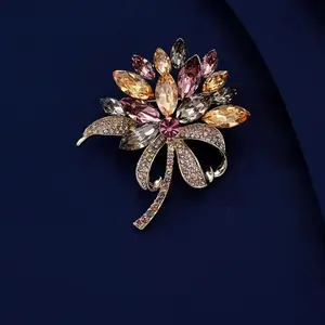 Luxury Copper Zircon Brooch, 18K Gold Plated, Exquisite Tulip Pin, Wedding and Party Decoration, Wedding and Gift.
