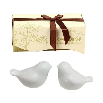 Wedding Guest Souvenirs Ceramic Love Birds Salt and Pepper Shaker Giveaways Favors Party Supplies Creative Gifts