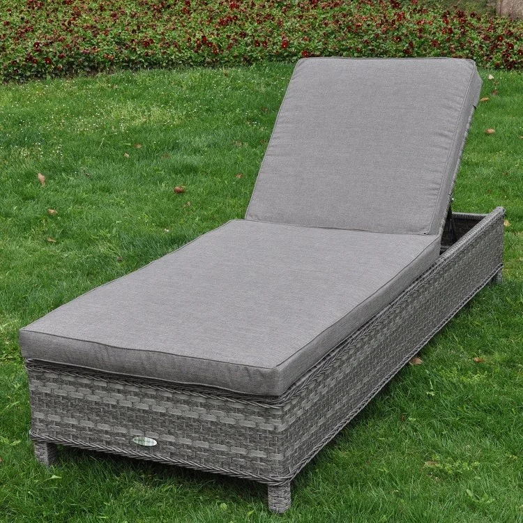 Luxury Resin Wicker Outdoor Daybed Cushions,Rattan Waterproof Outdoor
