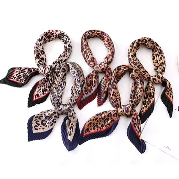 Printed Leopard Scarf 100% Hand Feel Silk Scarves For Women Casual Decoration Scarves