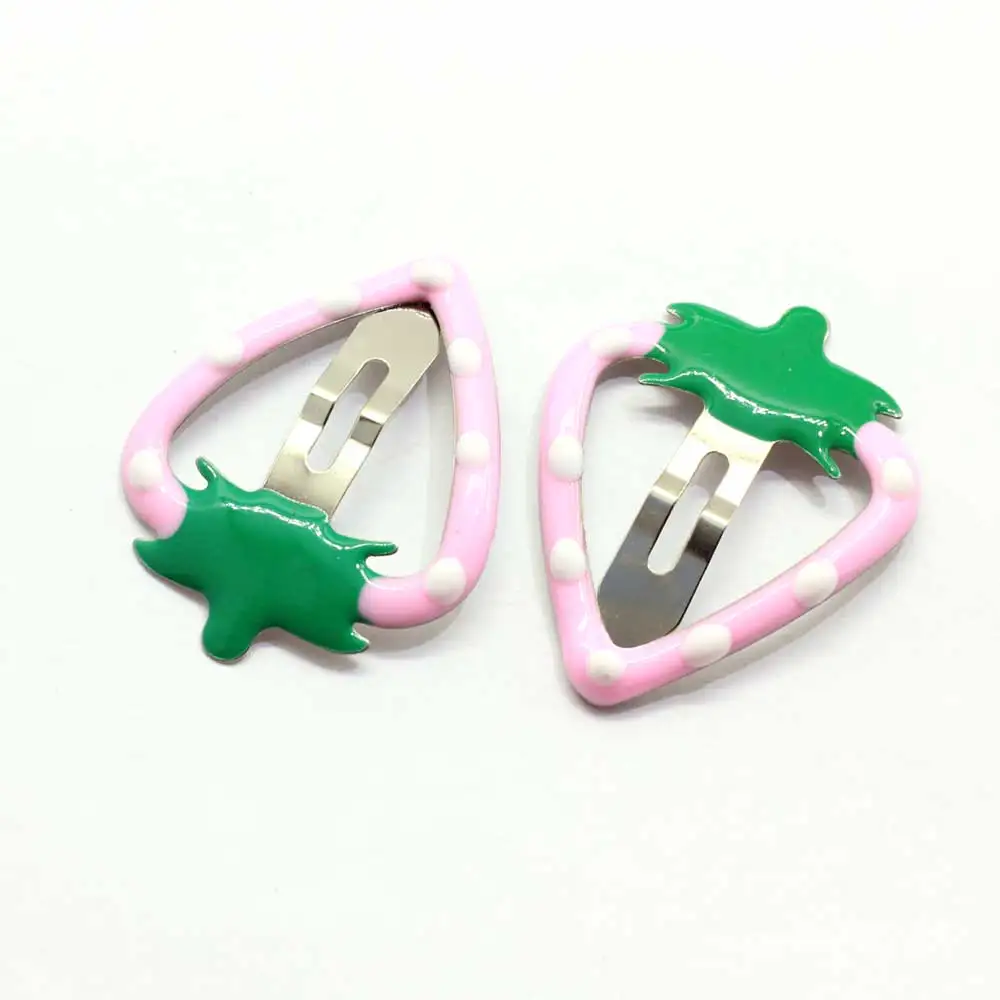 女の赤ちゃんのためのストロベリースナップヘアクリップバレット