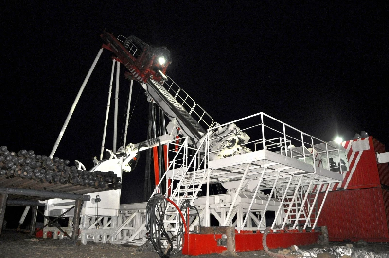 Forward Rx250x900 Hdd Rig Horizontal Directional Drilling Machine  Trenchless Directional Drilling Machine