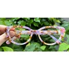 สีน้ำตาลอมม่วง