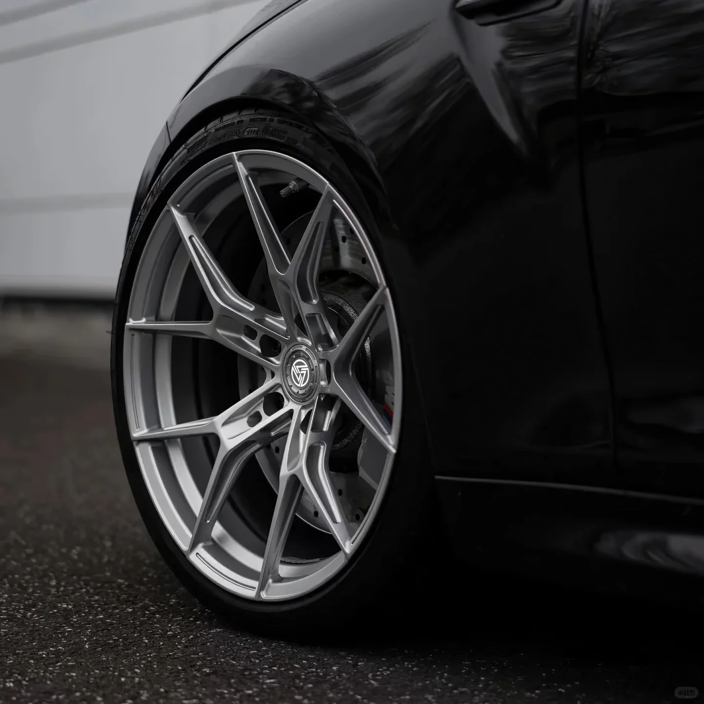 XINLAI 1-Piece Bronze Custom Forged Wheels 17 18 19 20 21 22 23 Inch Racing Car Alloy Wheel Rim for bmw audi benz - Image 1