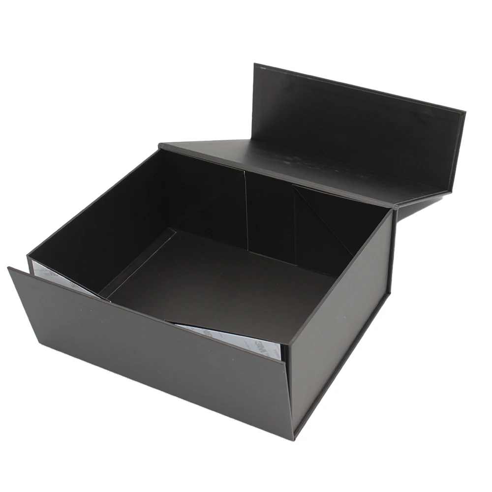 Luxury garments gift folding wrap clothing boxes strong magnetic snap closure paper gift box manufacture