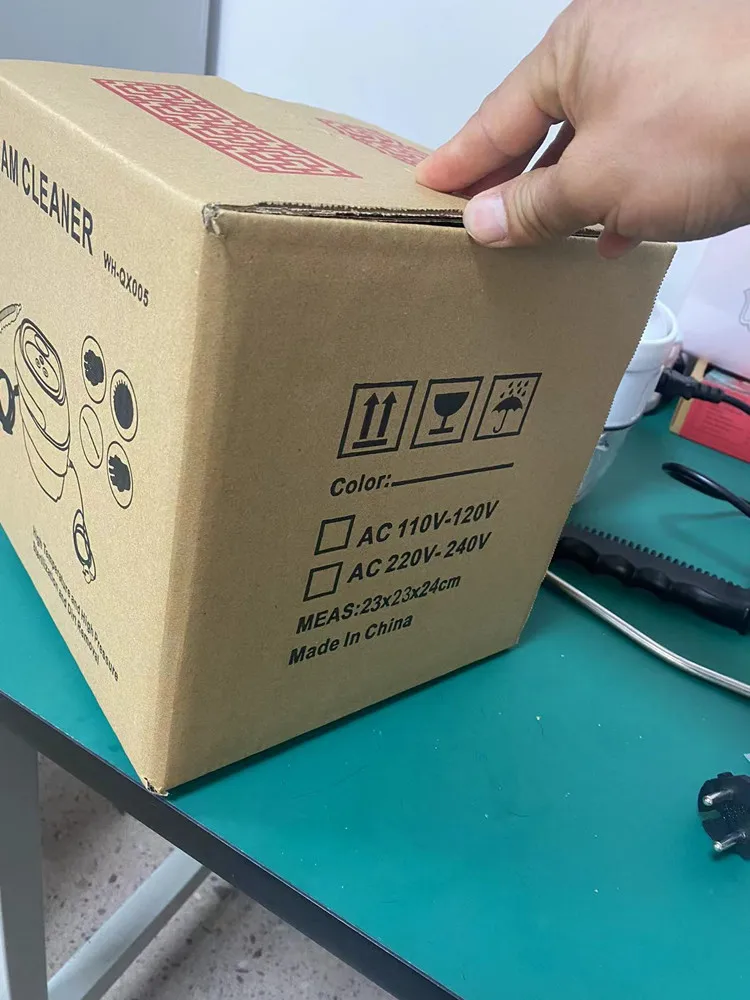 Description Picture 6 of item1.5L New Intelligent High-Temperature Steam Cleaner Bottom Drainable Oven Cleaning Range Hood Cleaning And Humidification