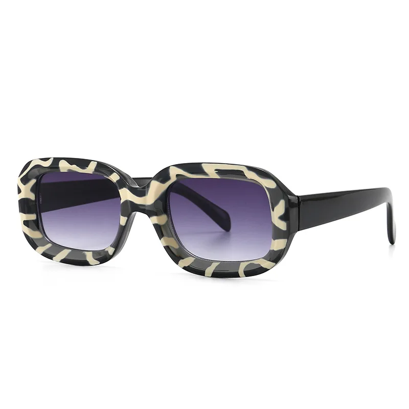 Fashionable Retro Zebra Pattern Square Women display picture 2
