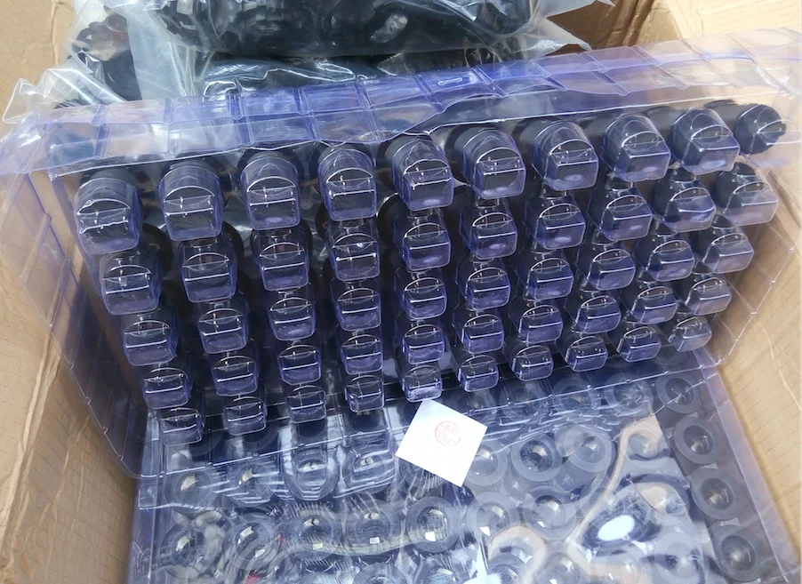  Двойной разъем зарядное устройство с 2 USB