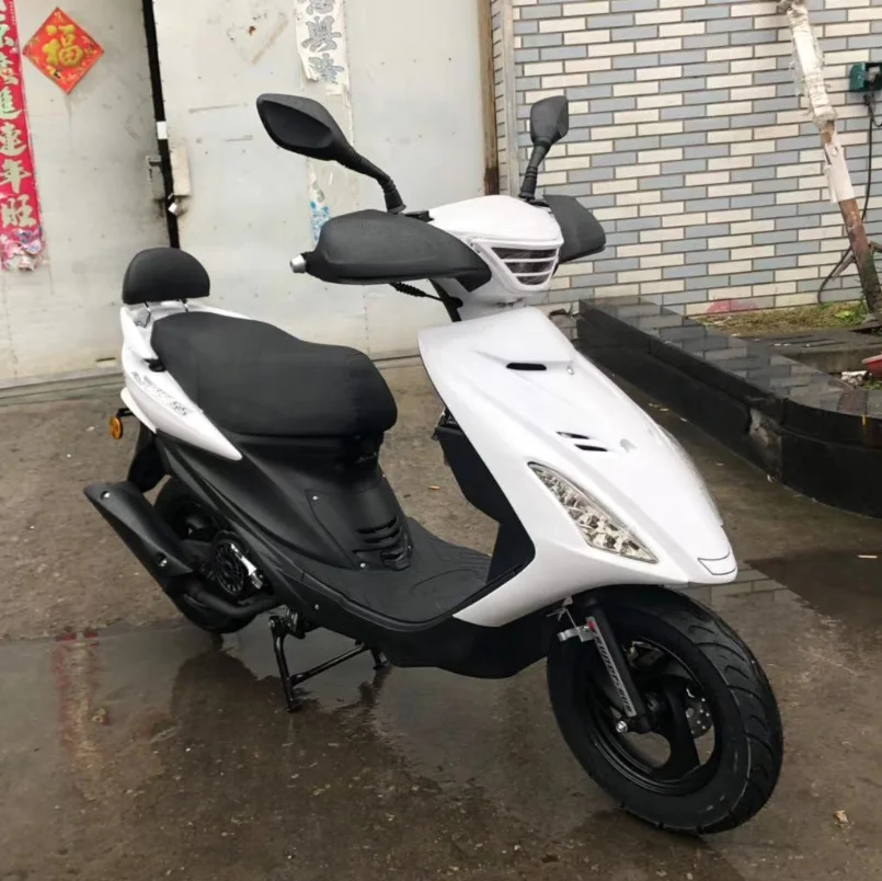 ADDRESS V150 100cc ガススクーター 最大80km/h 電動・キックスタート