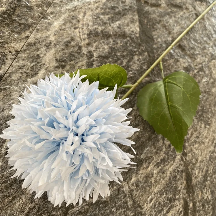 Elevate your event decor with our wholesale faux pampas grass