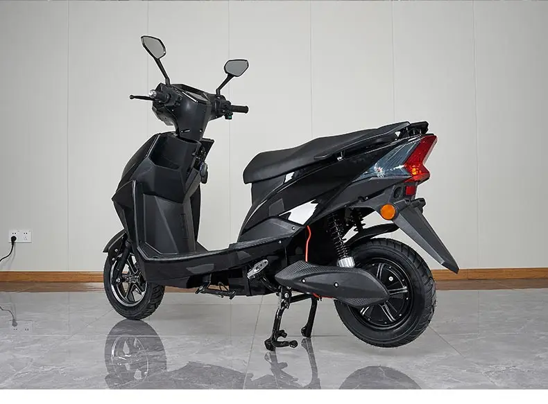 CKD EEC 10inch the Newest Electric Motorcycle 600/800W 50km/h Automatic Speed Electric Motorcycle