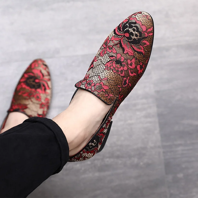Men's Velvet Loafer Shoes Formal Shoes Fashion Embroidery Slip On Casual  Shoes For Wedding Party - Temu Japan