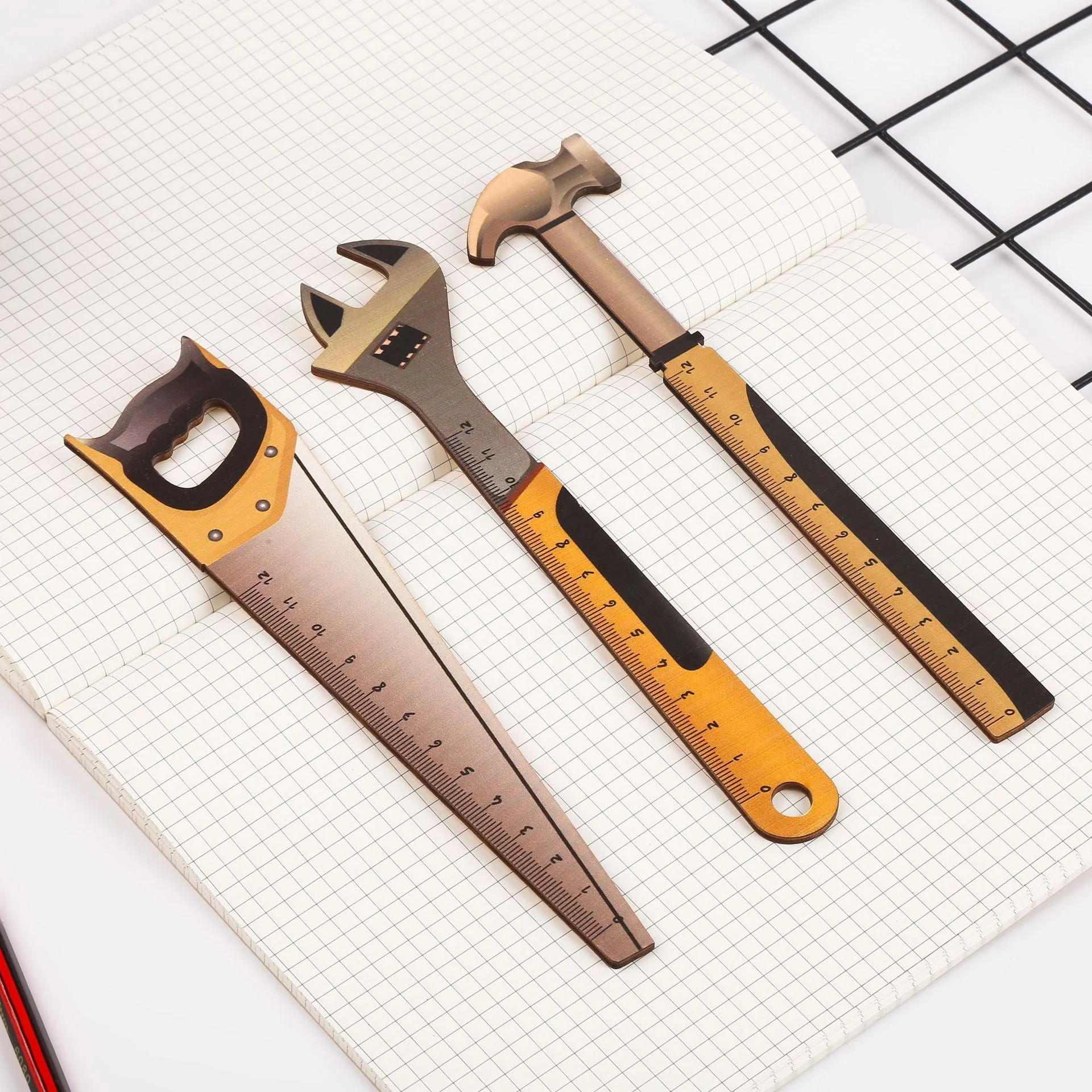 Высококачественная креативная Форма инструмента 12 см мерная деревянная линейка с логотипом