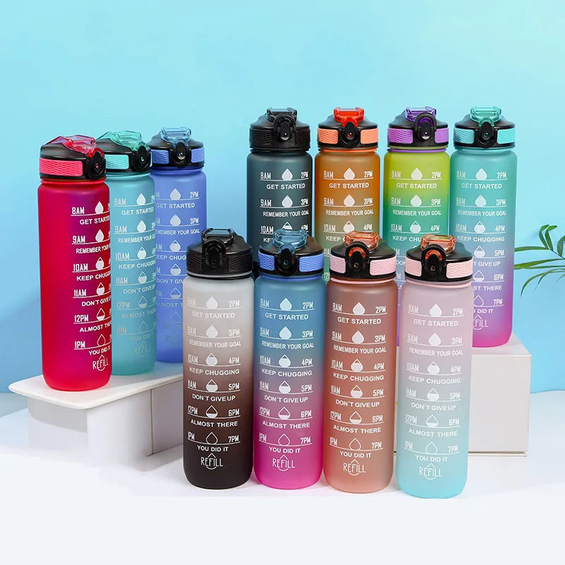 Профессиональная пластиковая бутылка для воды с градиентом 32