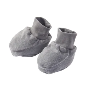 Wholesale Baby Products Natural Dye Ankle Socks and Booties Casual Style for Newborns 0-6 Months Boys Girls Autumn Season