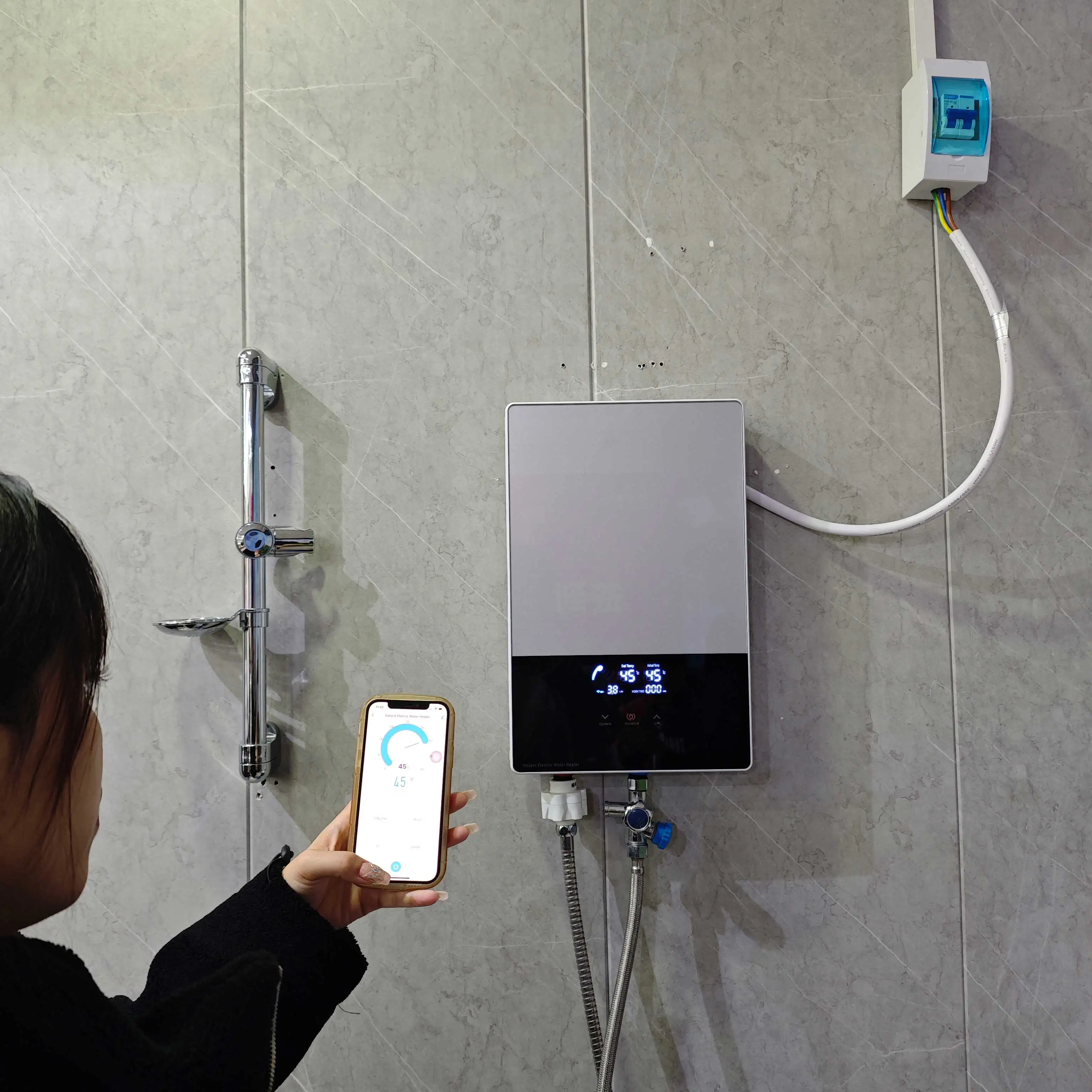 8000W 220V Constant Temperature Rapid Heating Energy Saver Small Electric  Geyser Price in Pakistan Thermostat