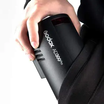 Godox Ad300PRO Ttl 1/8000s HSS 300W Photography Lighting Outdoor Flash Light detail image