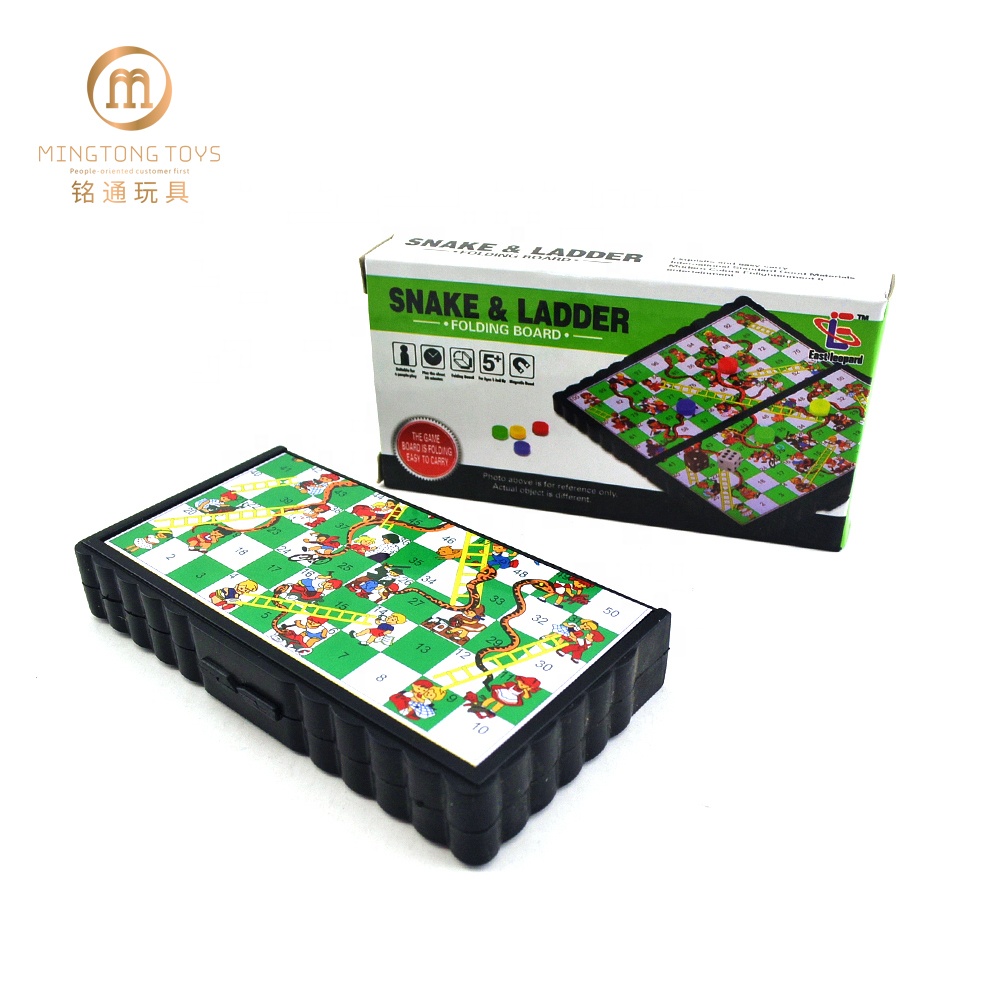 Детская популярная забавная игра змеи и лестницы в