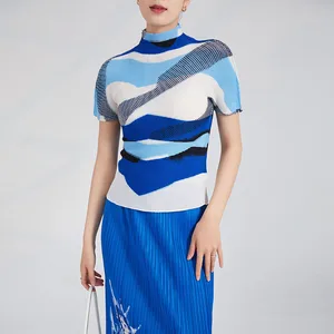 2025 Summer Miyake Latest Fashion Design Printed Shirt Short-sleeved Top Women's Casual Pleated Elastic T-shirt