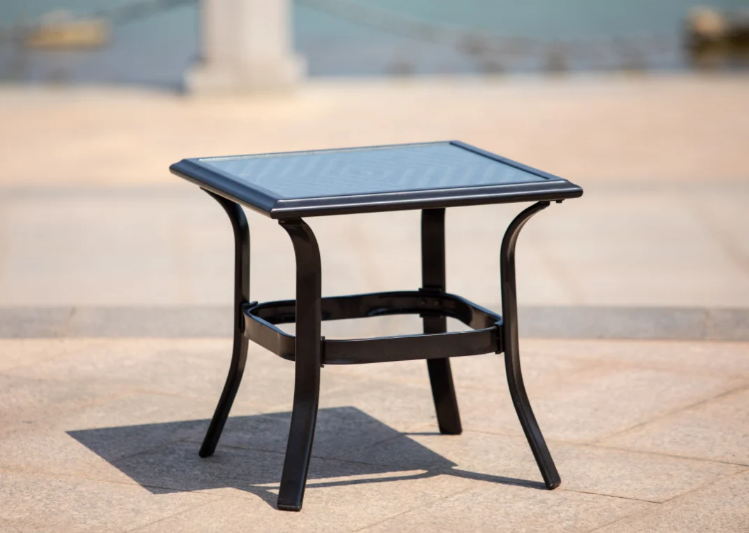 Rattan-Table-And-Chair