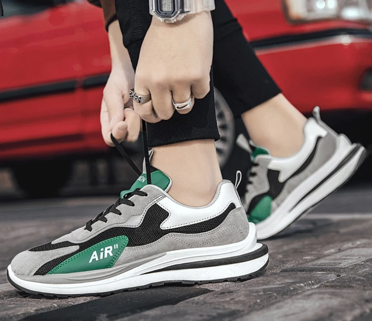 Men's Shoes 2024 Spring/Summer New Breathable Soft Sole Casual Sports Shoes