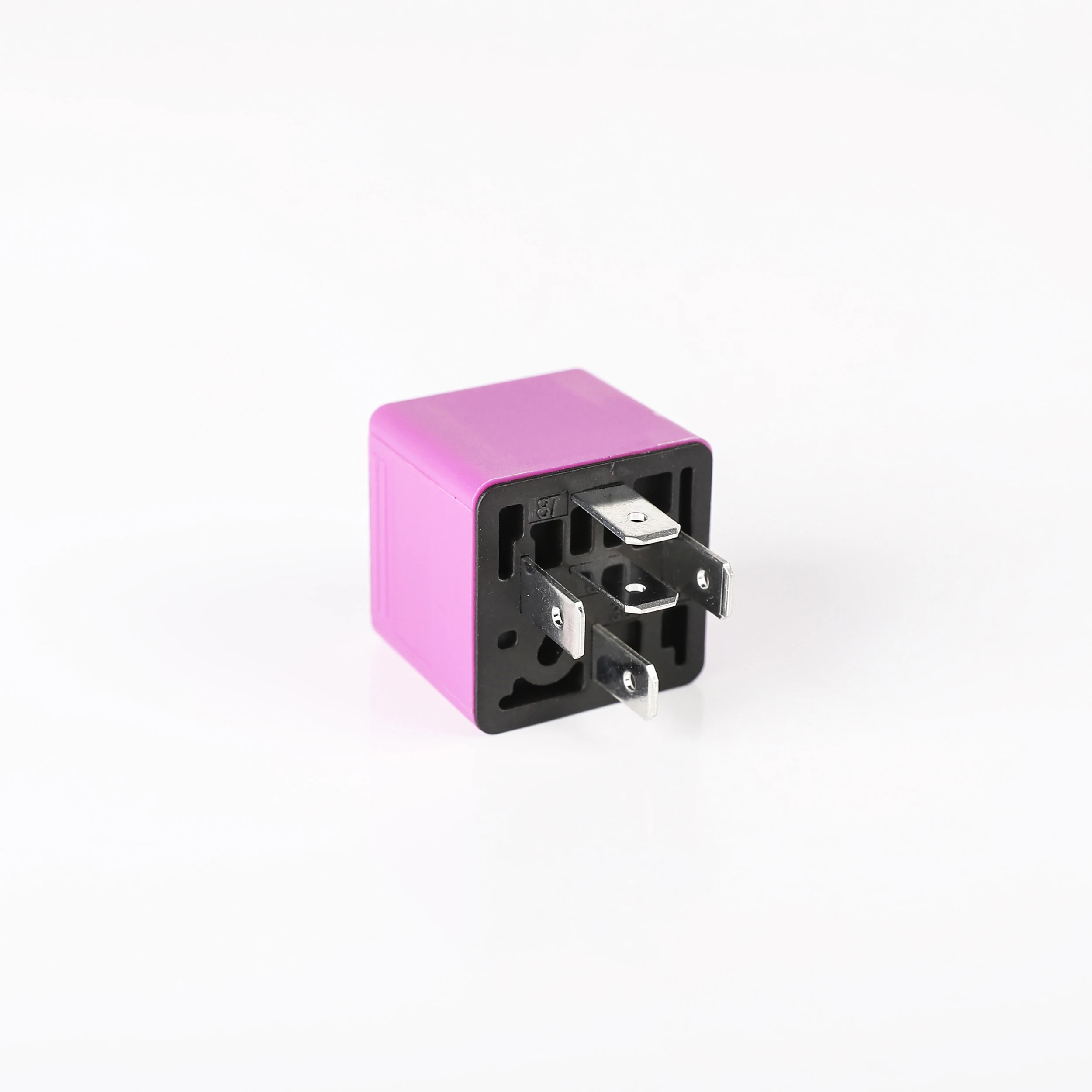 High Performance Plug in Normal Open Mini 30a Car Relay Base