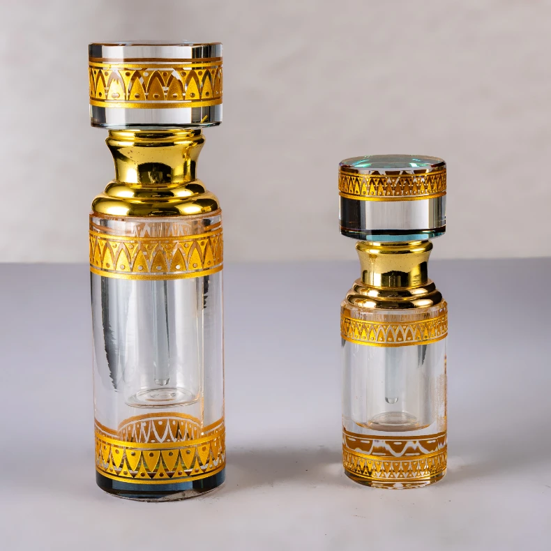 Wholesale 12ml Round Shape Luxury Crystal Empty Perfume Bottle Small Bridge Design Glass Craft for Women