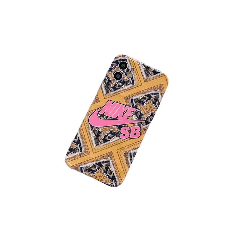 Luxury designers street fashion label cashew flowers graffiti accessories for iphone protective case phone pro case