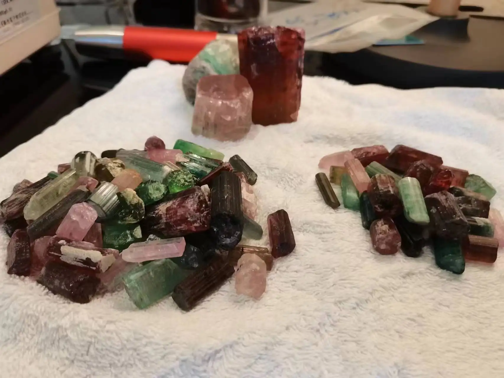 Emerald Rough Stone Gemstone Rough Hydrothemal Emerald Rough Zambia Color Uncut Emerald Rough