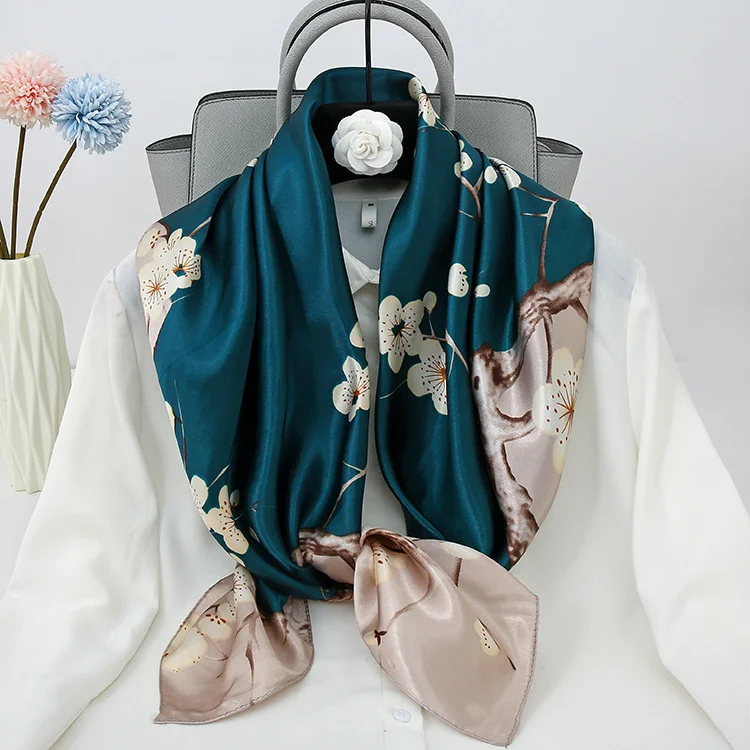 Custom Brand Design Hijab Bandana Digital Print 100% Silk