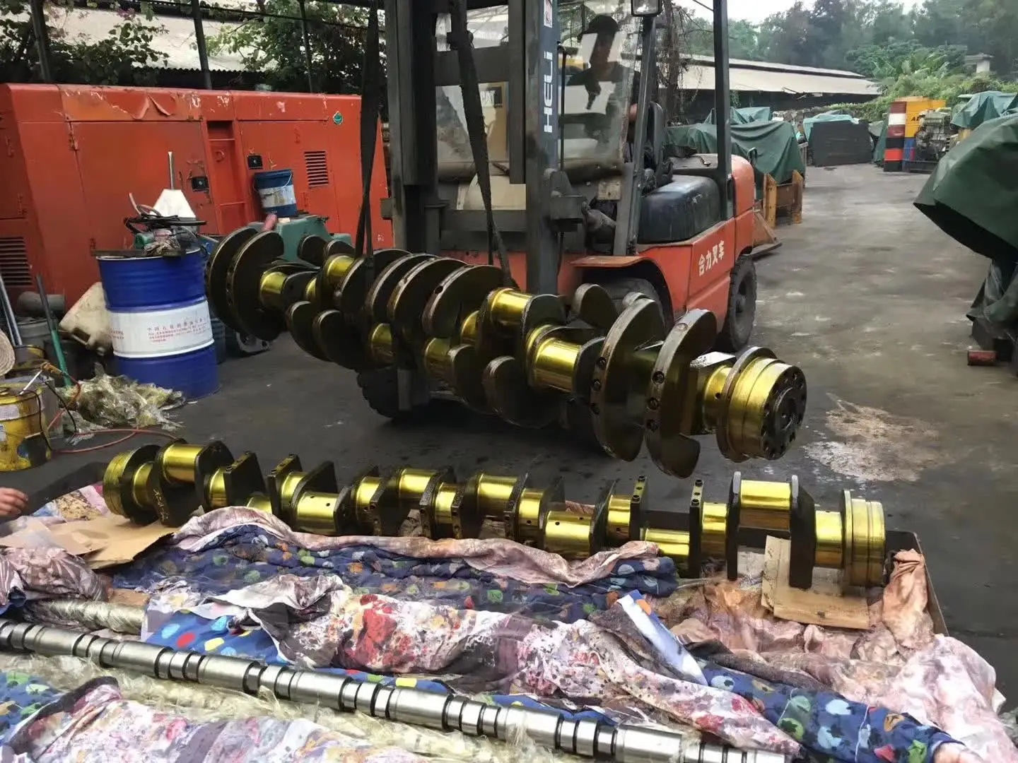 The Engines of the  Cranes Are OM502LA, OM501LA, OM502LA, OM906LA, OM904LA and OM926LA. the Components Include