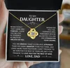 Collana in Oro con Scatola a Scatto per Carte
