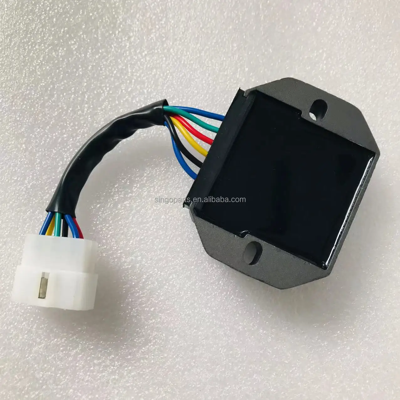 12V 6 Wire Voltage Regulator 15531-64601 Compatible With Kubota Tractor B1550 B1700 B2100 B2320 B2400 B2650 B3030 B3200 B3350